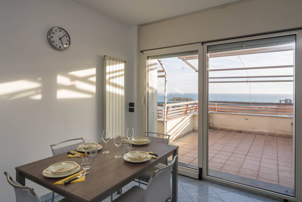 cucina con terrazza
