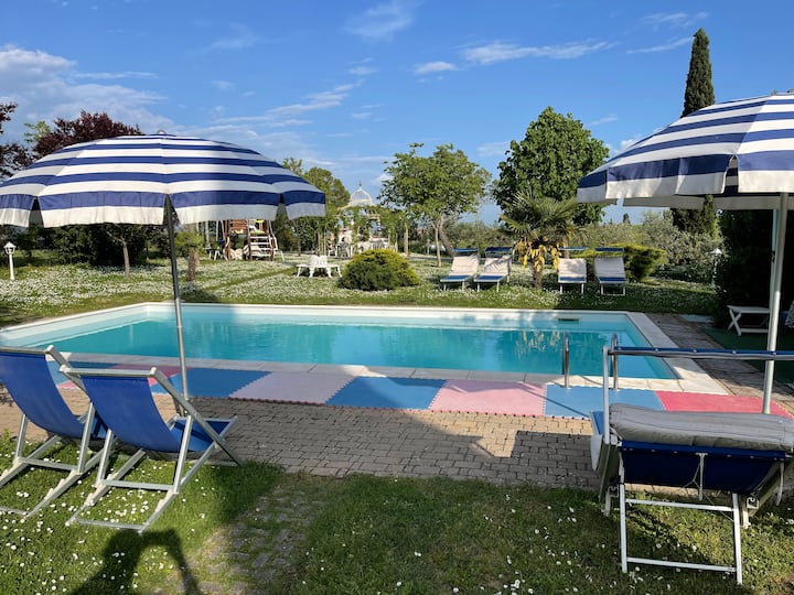 Appartamento Con Piscina E Giardino A Siena - Siena