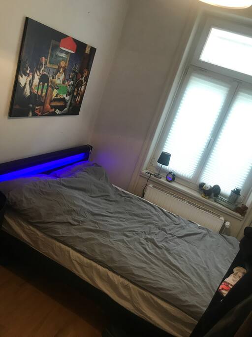 Bed 140x200cm