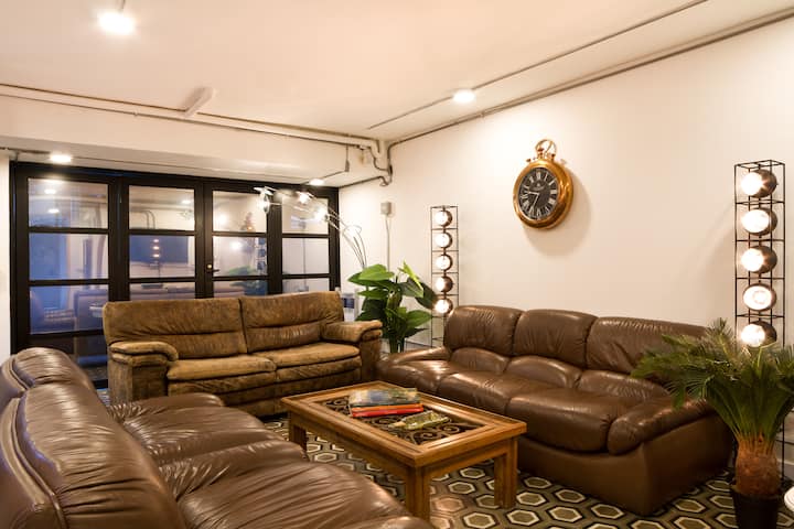 Provenza-villa 8 Hab/8 Baños Y Piscina - Medellín, Colombia