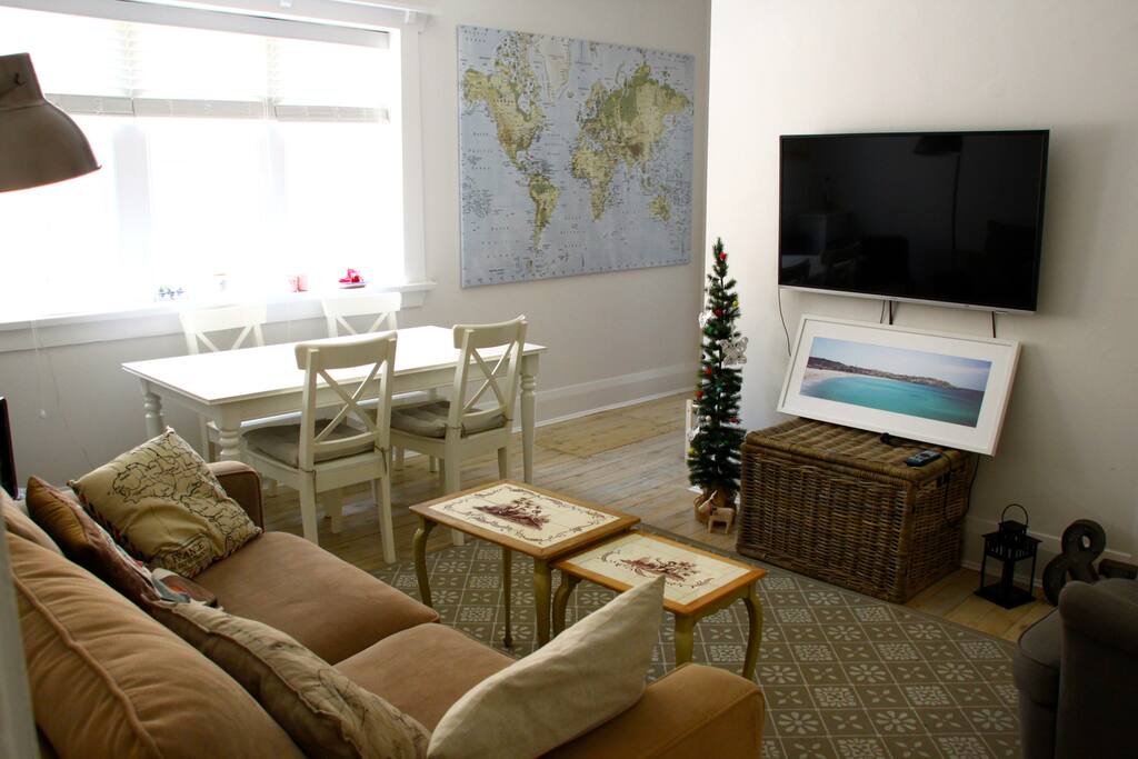 Cosy living room with a sofa-bed