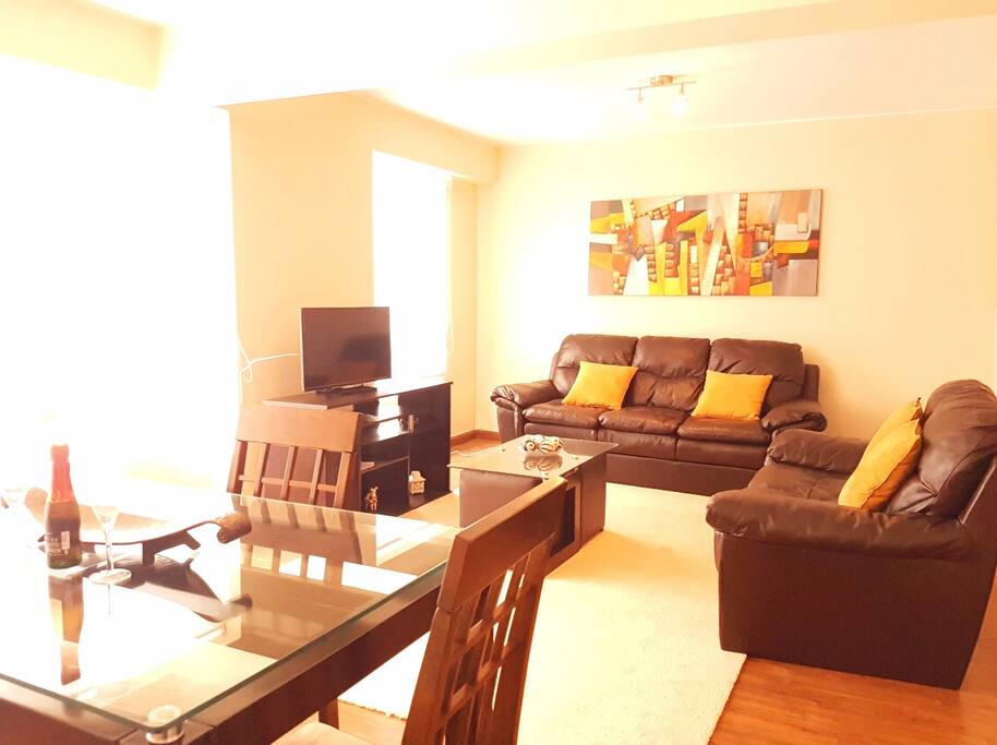 Living y vista del comedor