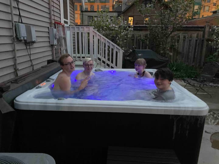 Hot Tub Victorian Garden Home