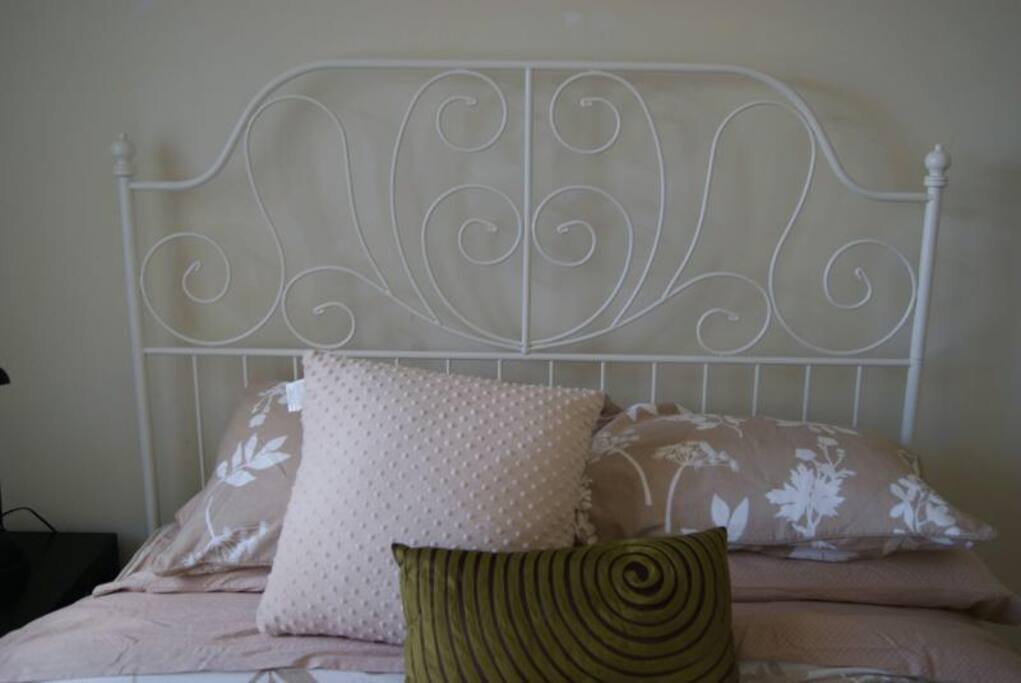 Comfortable double bed