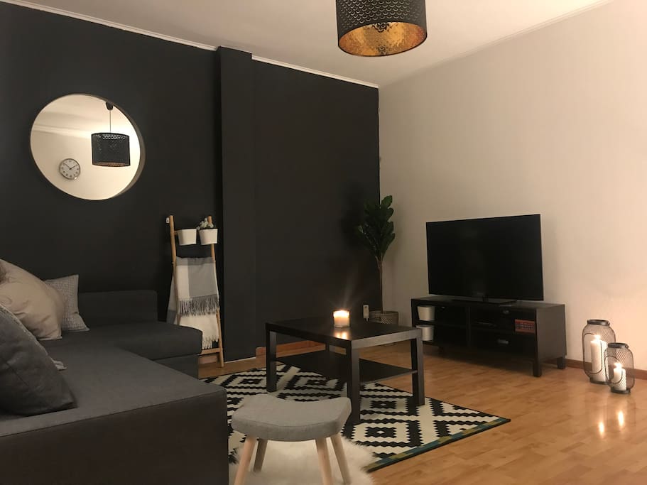 Living Room (by night) - View from the Kitchen Corner
