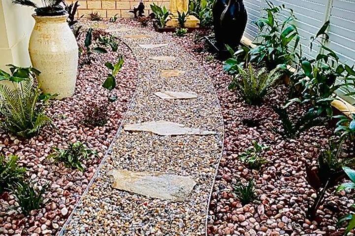 Sandpiper Island Tranquil Waterfront Views & Jetty gallery image 4