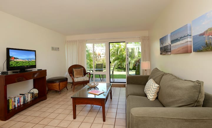 Kihei Condo Steps  To Kamaole Beach - Maui, HI