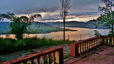 Valley view Bungalow on rent in Panchgani