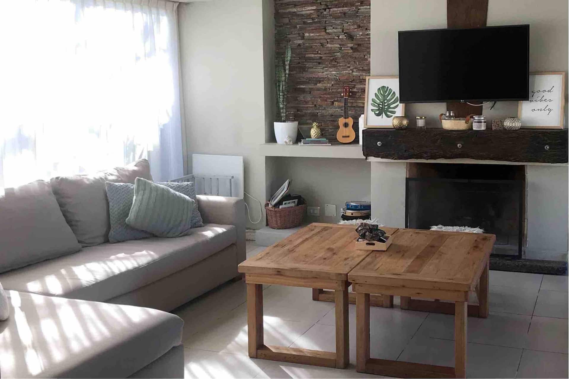 Modern and bright, garden & pool in San Isidro!