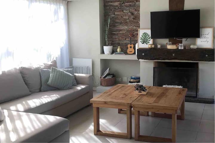 Departamento de 3 dormitorios con jardín y pileta en Boulogne