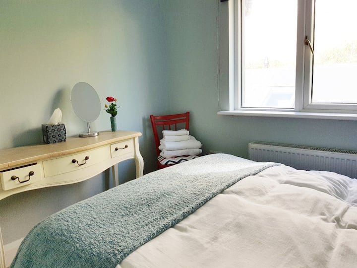 dormitorio 2: cama matrimonial