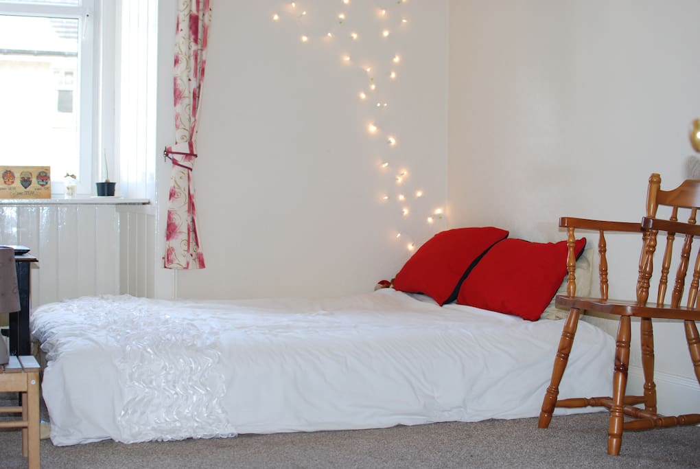Bedroom
King size IKEA bed