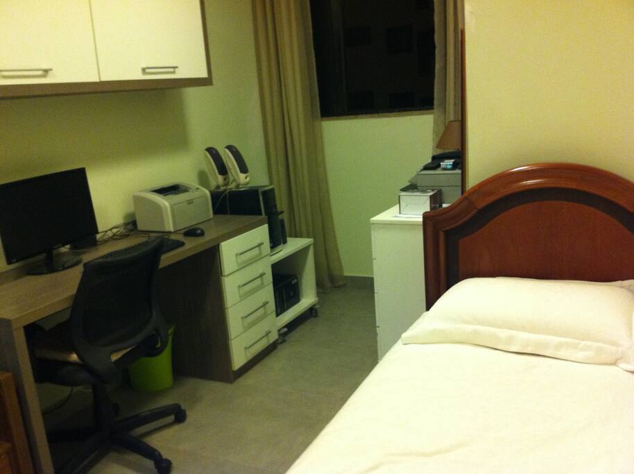 Quarto, com vista, disponível para usuários Airbnb