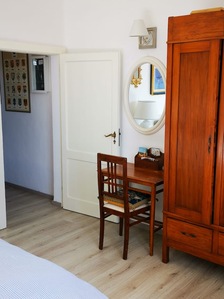 مدخل غرفة نوم مزدوجة 