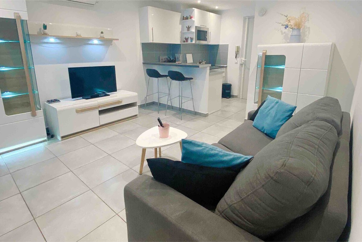 მისაღები სივრცე