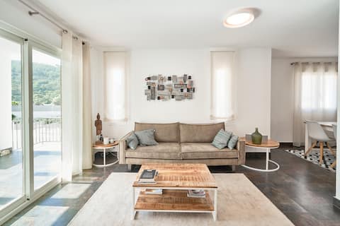 Fabulous modern Villa, Cala Vadella, swimming pool