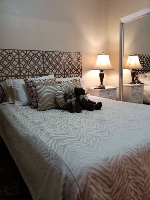 Comfortable Queen size bed