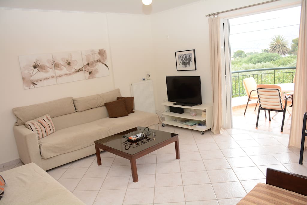 living room (1)