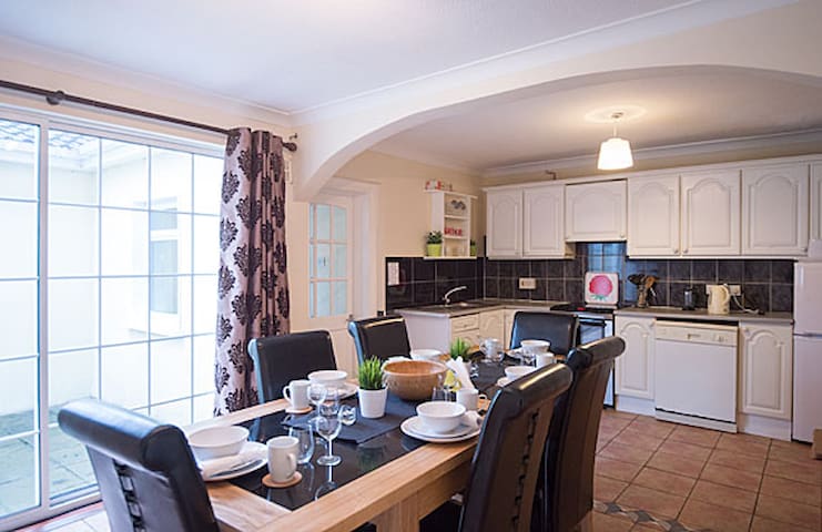 ZZZ Clonsilla Dublin 15