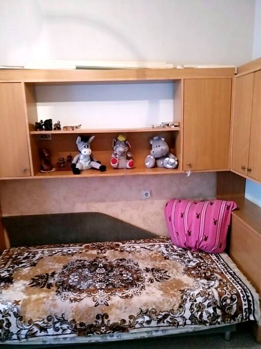Отдельная комната в 3х-комнатной квартире