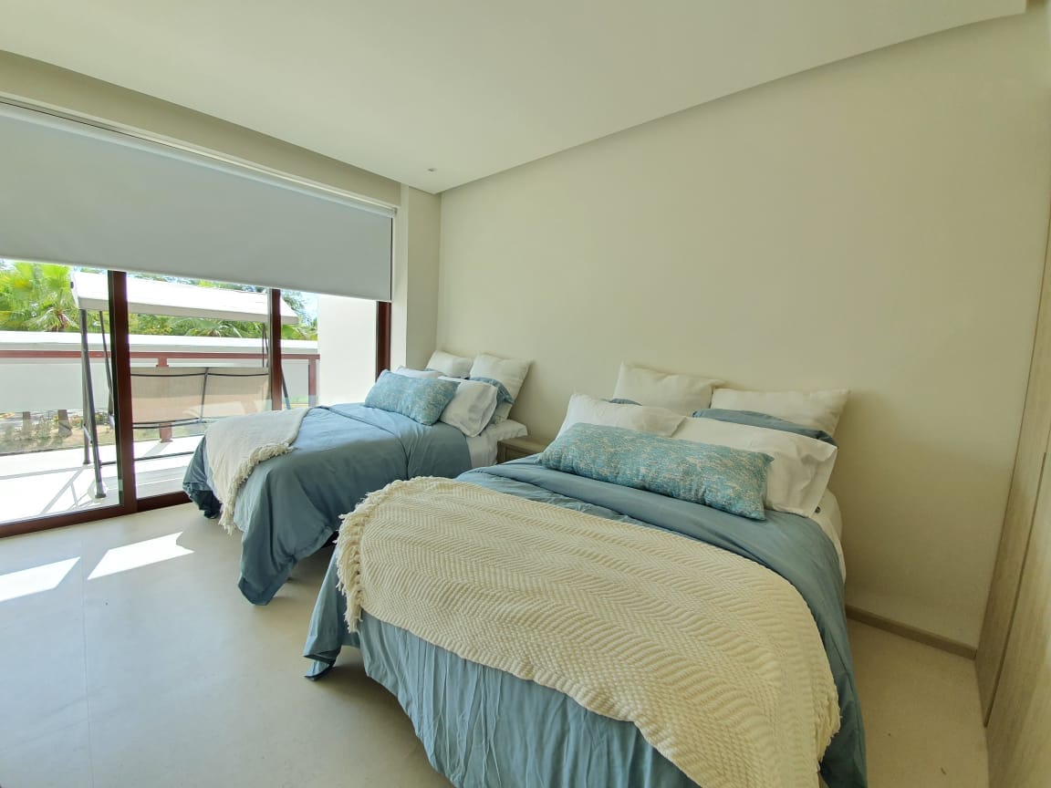 Стая 2 (2 двойни легла)