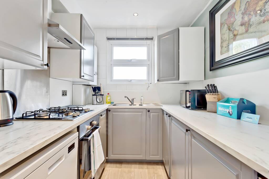 A fully-equipped kitchen...