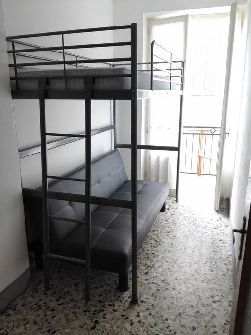 Letto a castello come divano-letto