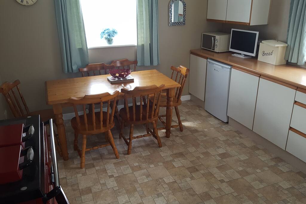 Kitchen with dining table