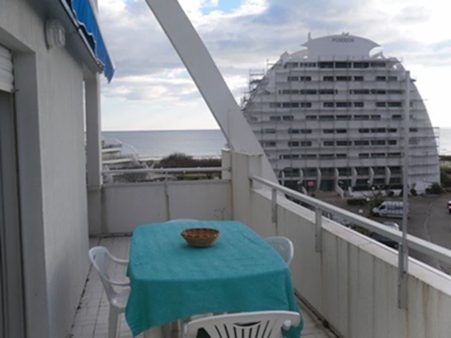 terrasse d'angle vue mer