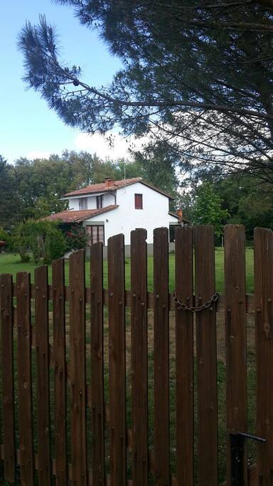 Oltre il recinto