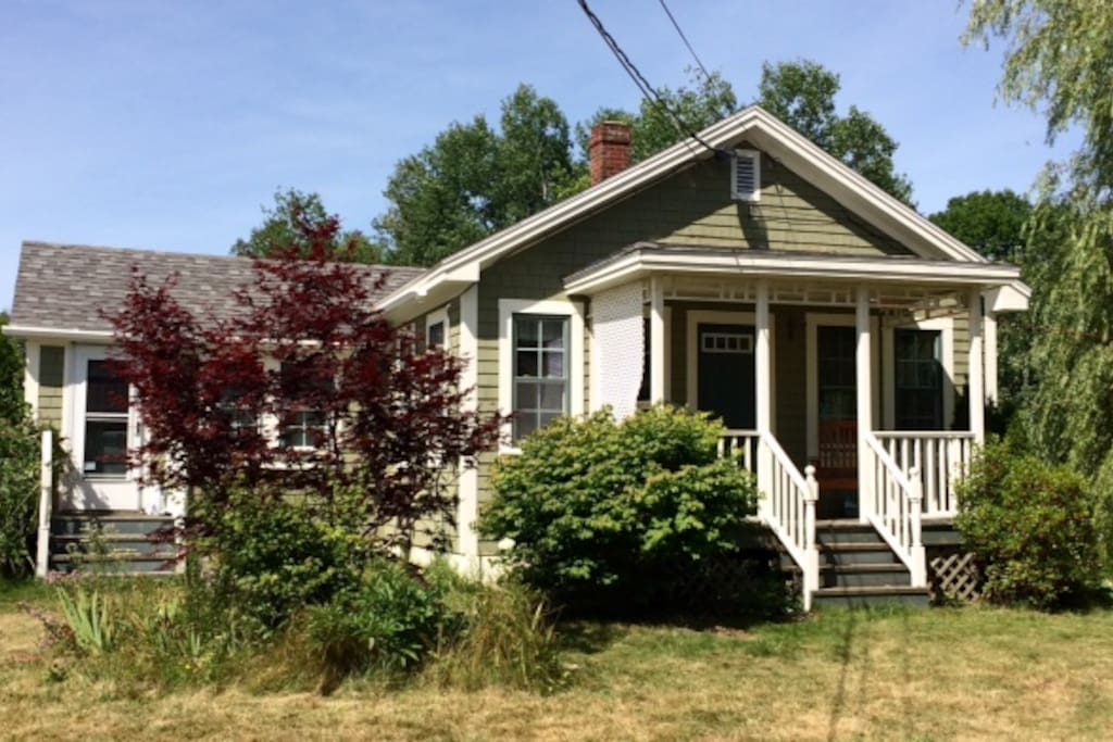 Cozy Belfast Home Away from Home Cottages for Rent in Belfast, Maine