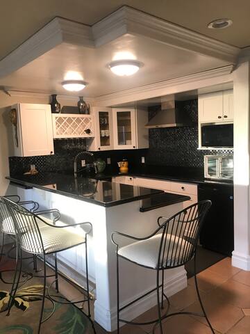 San Francisco Bay Views gallery image 4