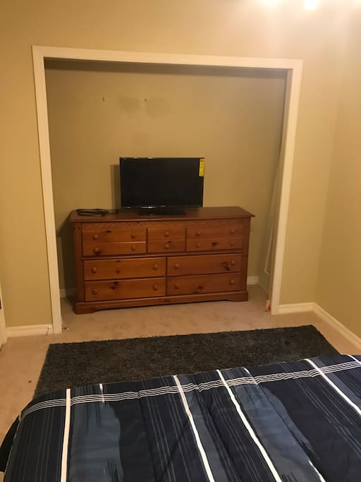 Tv, dresser and hang racks