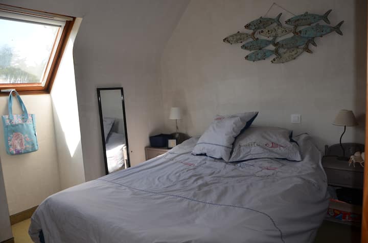 Miestnosť s výhľadom na more