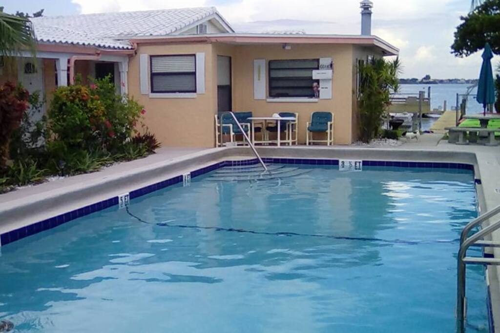 salt water pool~