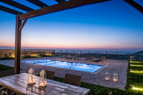 Top Airbnb: Villa Giasemi - "Oikos - your cretan house" in Δήμος Μυλοποτάμου
