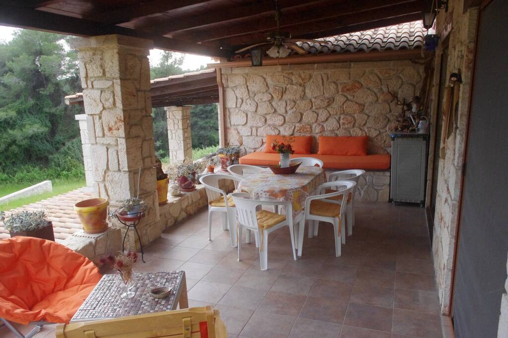 μπαλκόνι, balcony
