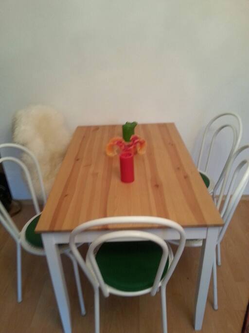 Esstisch, Wohnzimmer