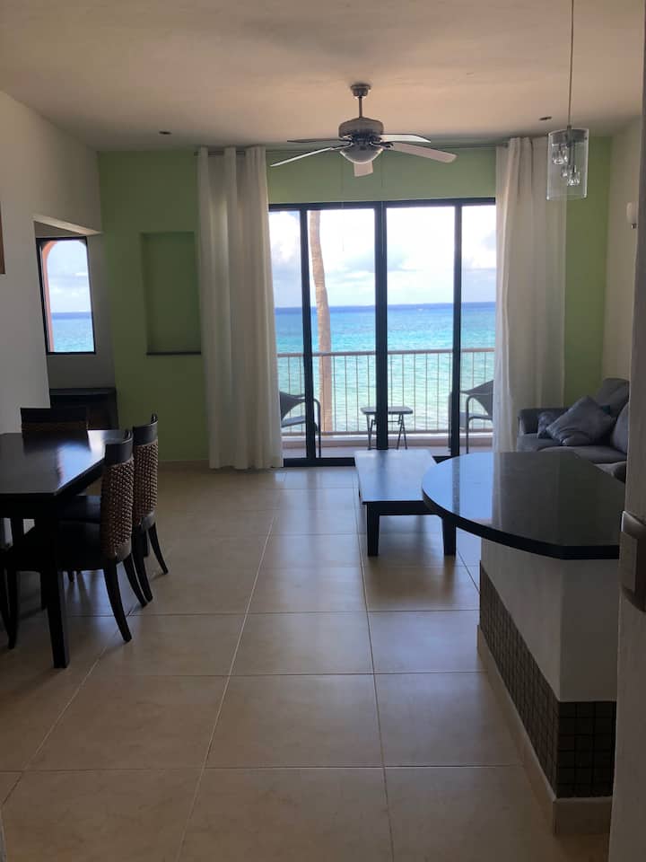 Encantador Apartamento Frente Al Mar. - Cozumel