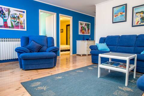 Popular Airbnb listing: House Anna-apartment Anna 1-with sea view in Mali Lošinj
