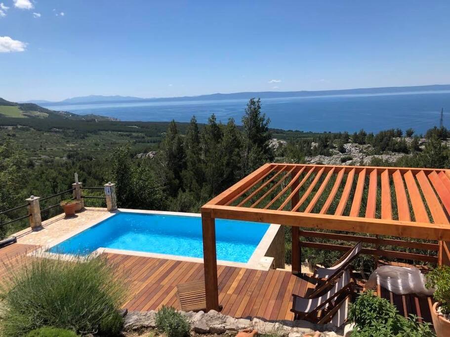 Antique House 33 Pool Mit Panoramablick Hauser Zur Miete In Baska Voda Gespanschaft Split Dalmatien Kroatien