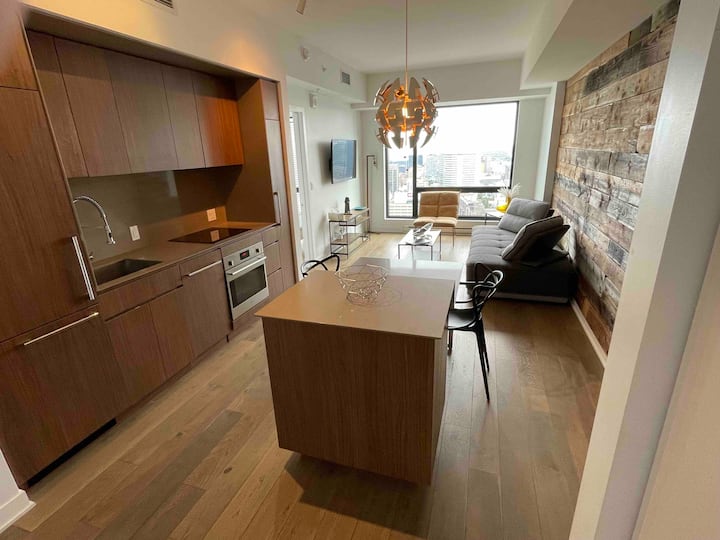 Prestigious 1 Bedroom Condo Downtown Montreal - Montreal