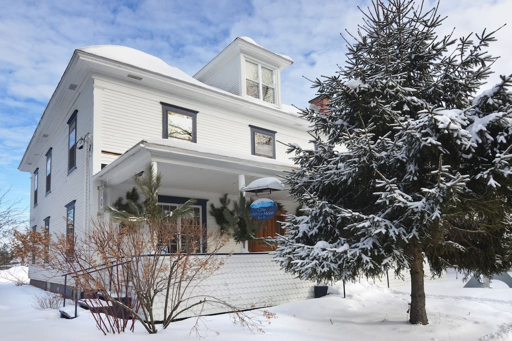 My home was built in 1916 and is 2 minute walk to restaurants and microbreweries.