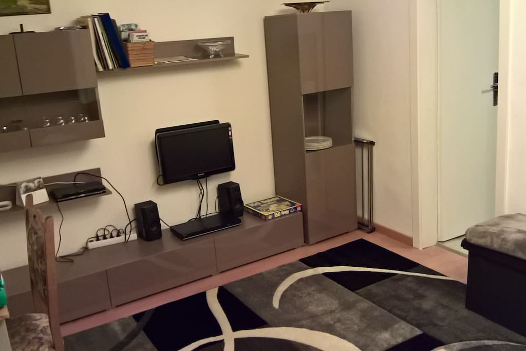 Wohnzimmer-Mediaseite