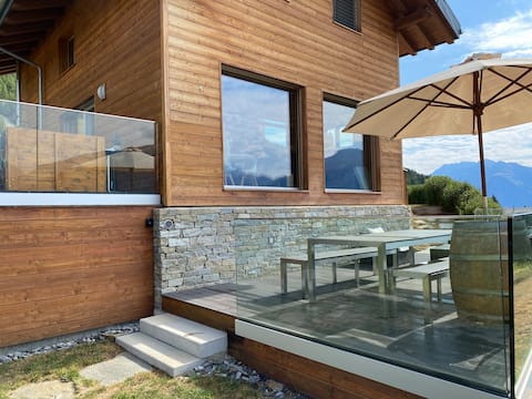 Top Airbnb: Chalet "ZUM SCHNÜFU" in the Salwald in Naters