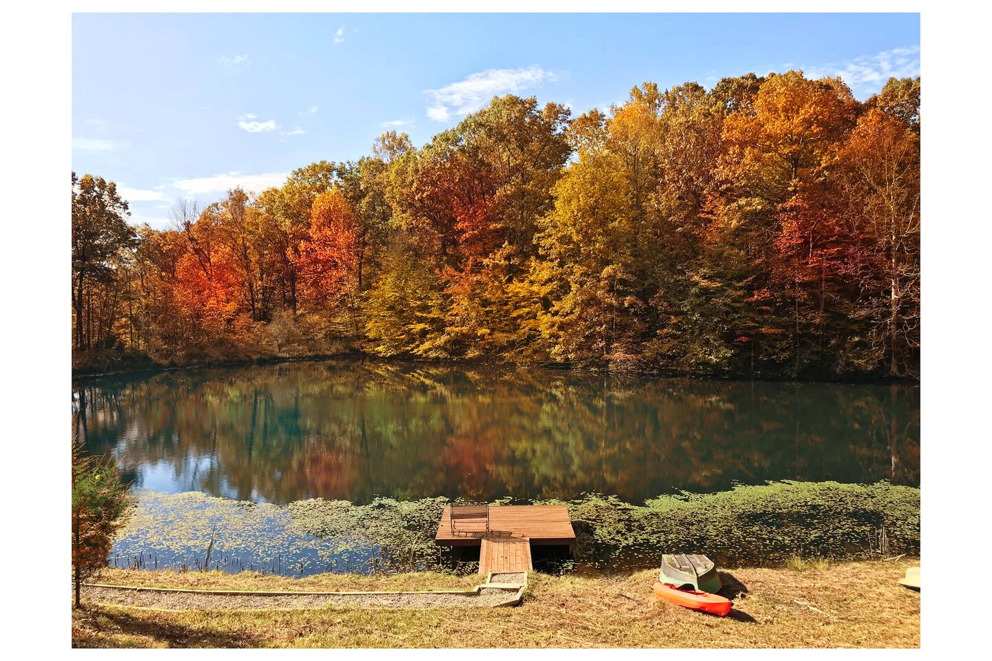 9 bedrooms, pond, 40 private acres by Brown County