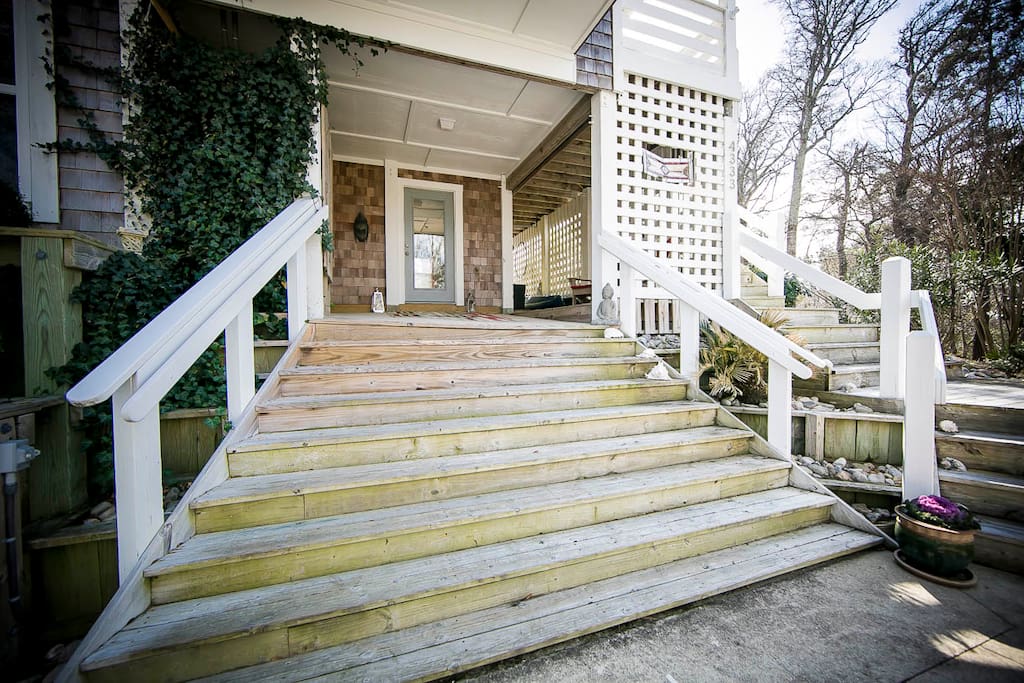 Entrance to Apartment
