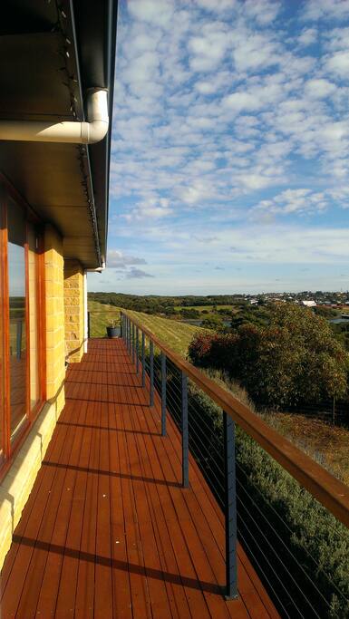 North deck, over looking the Hopkins River