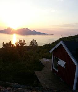 Sjarmerende bynær fjellhytte! Enkel standard.
