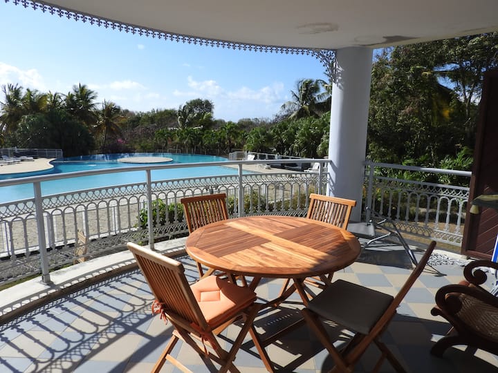 STUDIO MABOUYA PLANTATION SAINTEMARTHE Appartements en résidence à